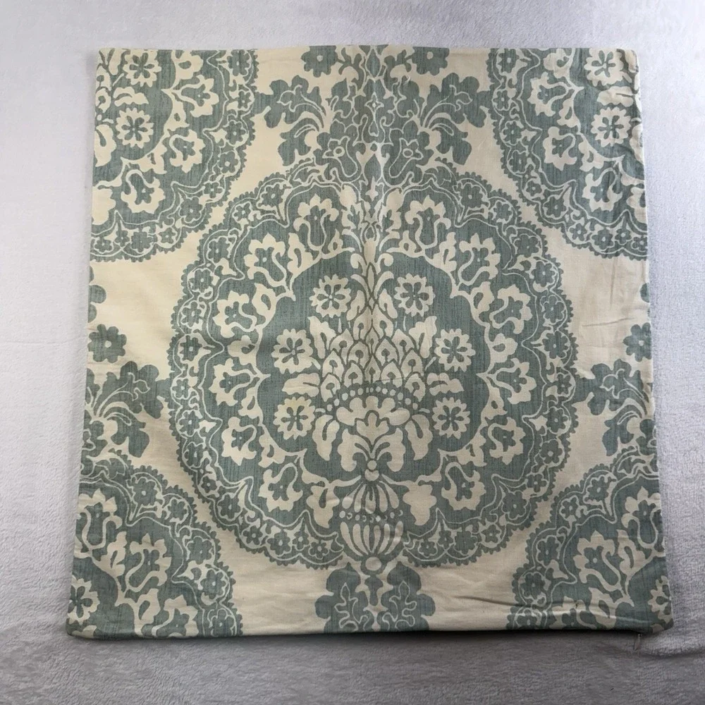 Pottery Barn Euro Pillow Shams Set of 2 Lucianna Medallion Linen Blend 24